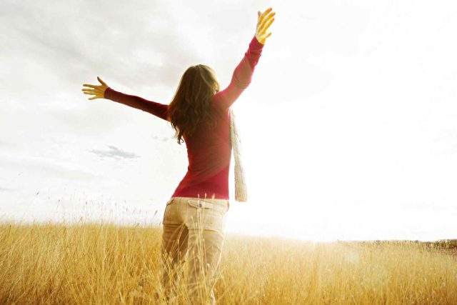 https://www.three-hands.com/wp-content/uploads/2018/01/life-coach-excerpt-04-640x427.jpg
